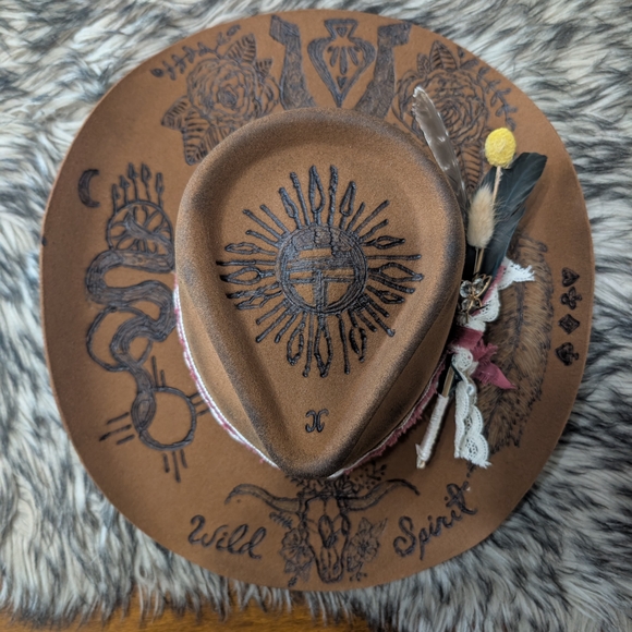 Wyeth Burned Hat- Waylon Jennings - Picture 2 of 6